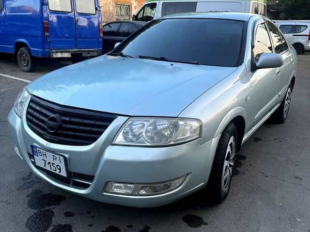 Серый Ниссан Альмера, объемом двигателя 1.6 л и пробегом 212 тыс. км за 3700 $, фото 1 на Automoto.ua