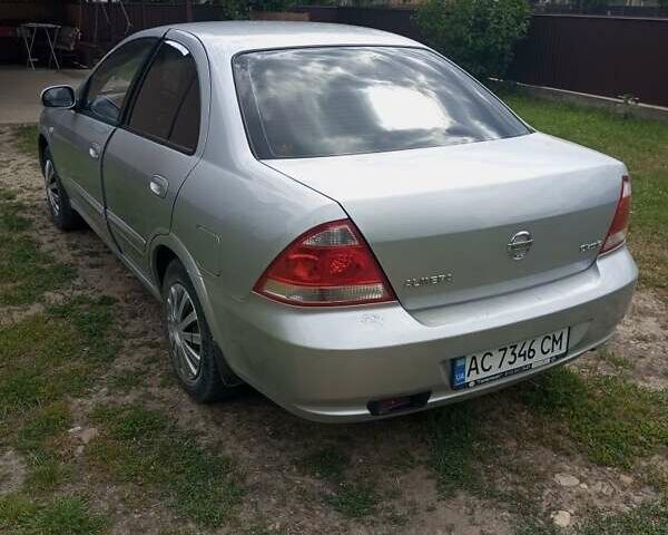 Сірий Ніссан Альмера, об'ємом двигуна 1.6 л та пробігом 263 тис. км за 4600 $, фото 1 на Automoto.ua