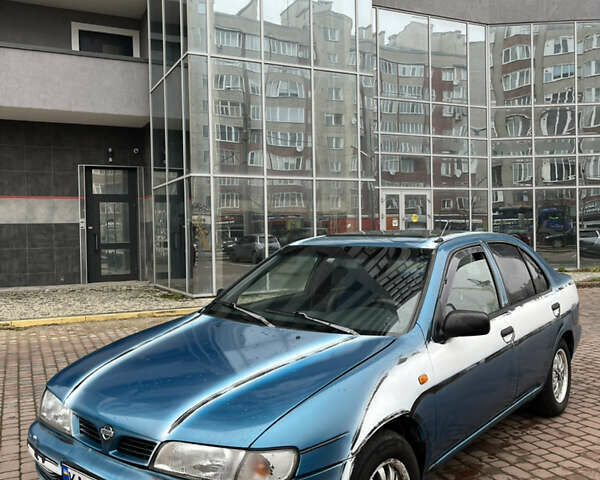Синий Ниссан Альмера, объемом двигателя 1.4 л и пробегом 155 тыс. км за 1950 $, фото 1 на Automoto.ua