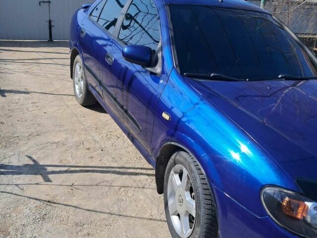 Синий Ниссан Альмера, объемом двигателя 1.5 л и пробегом 234 тыс. км за 3500 $, фото 1 на Automoto.ua