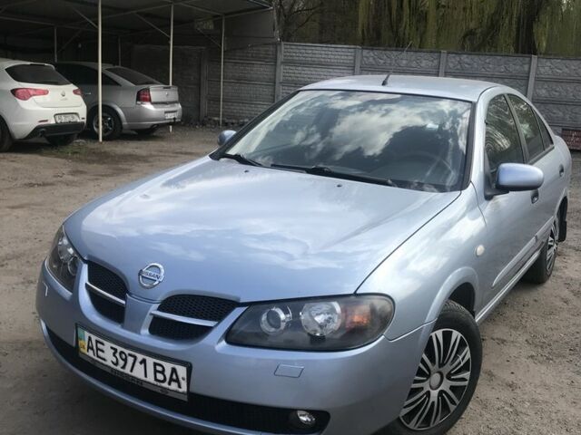 Синій Ніссан Альмера, об'ємом двигуна 1.5 л та пробігом 210 тис. км за 4300 $, фото 1 на Automoto.ua