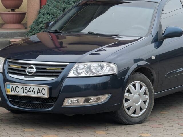 Синій Ніссан Альмера, об'ємом двигуна 1.6 л та пробігом 250 тис. км за 5100 $, фото 1 на Automoto.ua