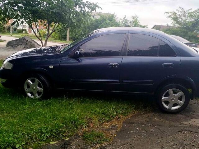 Синий Ниссан Альмера, объемом двигателя 1.6 л и пробегом 250 тыс. км за 3300 $, фото 1 на Automoto.ua