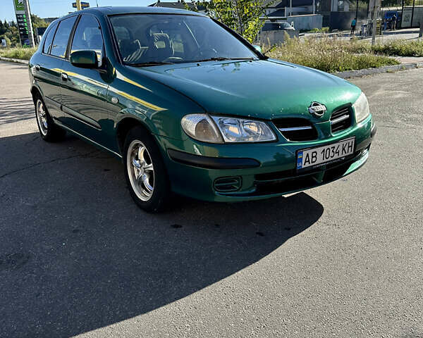 Зеленый Ниссан Альмера, объемом двигателя 1.77 л и пробегом 290 тыс. км за 3999 $, фото 1 на Automoto.ua
