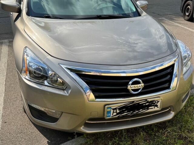 Бежевый Ниссан Альтима, объемом двигателя 2.5 л и пробегом 205 тыс. км за 7000 $, фото 1 на Automoto.ua