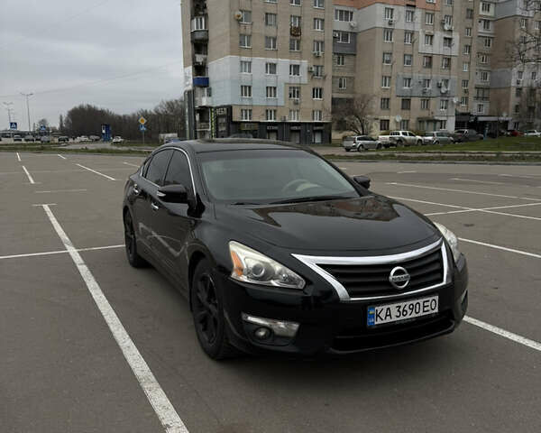 Черный Ниссан Альтима, объемом двигателя 2.49 л и пробегом 160 тыс. км за 9700 $, фото 1 на Automoto.ua