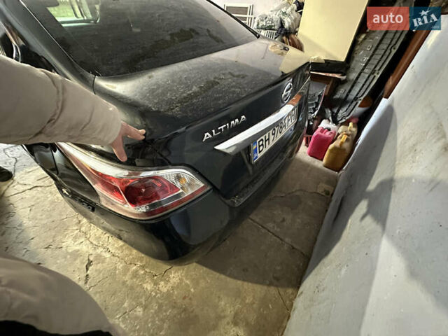 Чорний Ніссан Альтіма, об'ємом двигуна 2.5 л та пробігом 138 тис. км за 3500 $, фото 1 на Automoto.ua