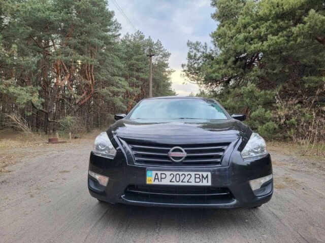Черный Ниссан Альтима, объемом двигателя 2.5 л и пробегом 224 тыс. км за 8000 $, фото 1 на Automoto.ua