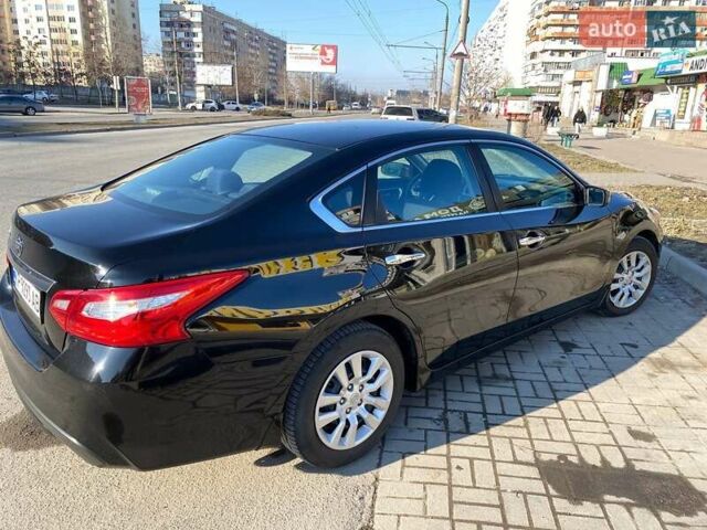 Черный Ниссан Альтима, объемом двигателя 2.49 л и пробегом 153 тыс. км за 8650 $, фото 1 на Automoto.ua