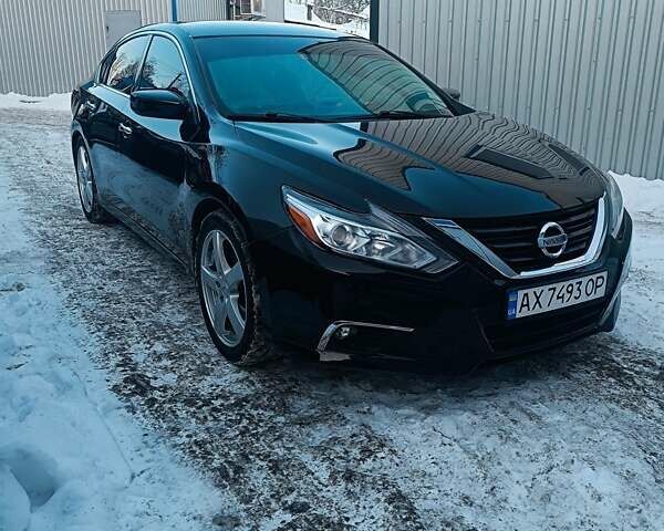 Черный Ниссан Альтима, объемом двигателя 2.5 л и пробегом 117 тыс. км за 9499 $, фото 1 на Automoto.ua