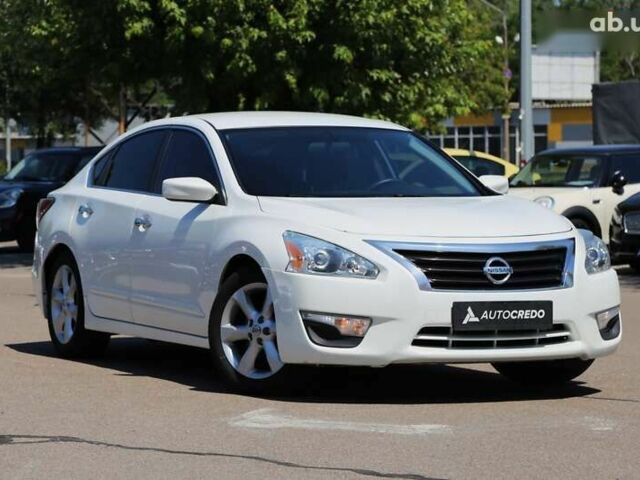 Ніссан Альтіма, об'ємом двигуна 2.5 л та пробігом 249 тис. км за 8900 $, фото 1 на Automoto.ua