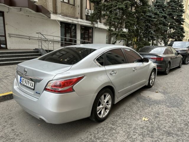 Серый Ниссан Альтима, объемом двигателя 2.5 л и пробегом 197 тыс. км за 7400 $, фото 1 на Automoto.ua