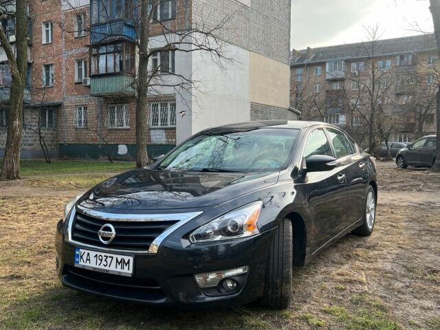 Синій Ніссан Альтіма, об'ємом двигуна 2.5 л та пробігом 168 тис. км за 9900 $, фото 1 на Automoto.ua