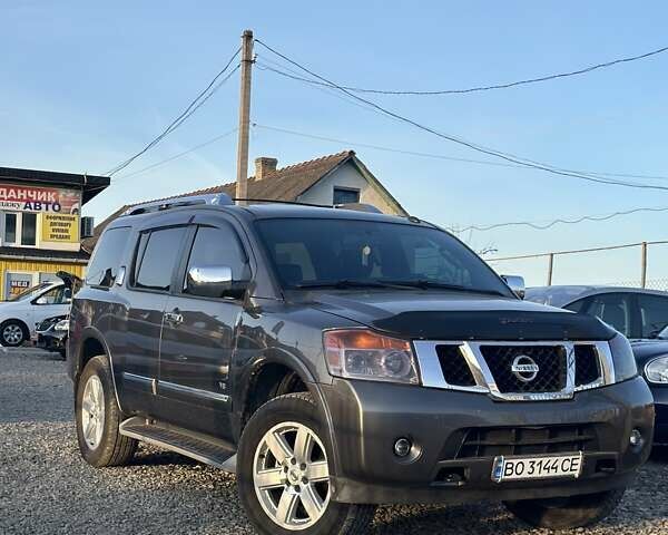Серый Ниссан Армада, объемом двигателя 5.55 л и пробегом 135 тыс. км за 18450 $, фото 1 на Automoto.ua