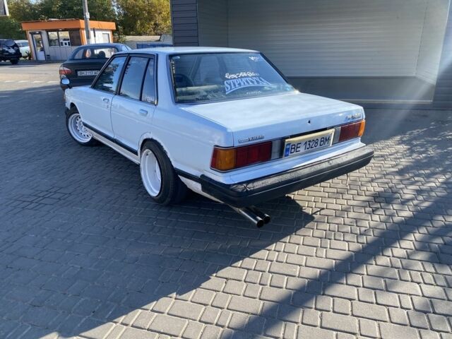 Белый Ниссан Блюберд, объемом двигателя 1.8 л и пробегом 5 тыс. км за 800 $, фото 1 на Automoto.ua