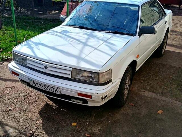 Белый Ниссан Блюберд, объемом двигателя 1.8 л и пробегом 0 тыс. км за 900 $, фото 1 на Automoto.ua