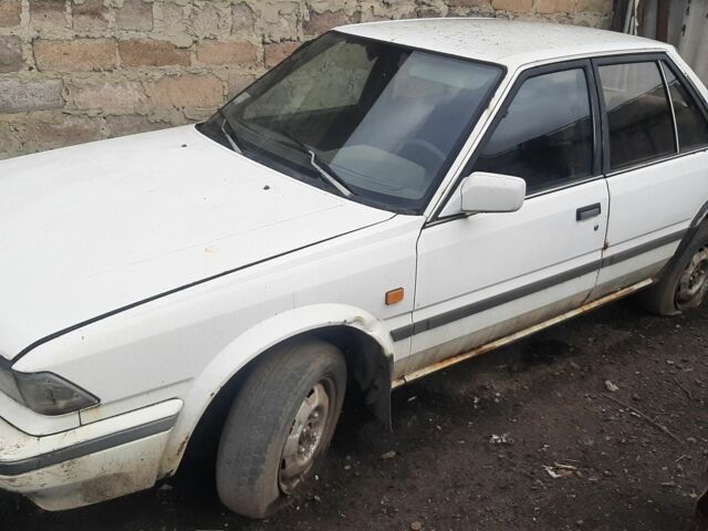 Белый Ниссан Блюберд, объемом двигателя 0 л и пробегом 100 тыс. км за 286 $, фото 1 на Automoto.ua