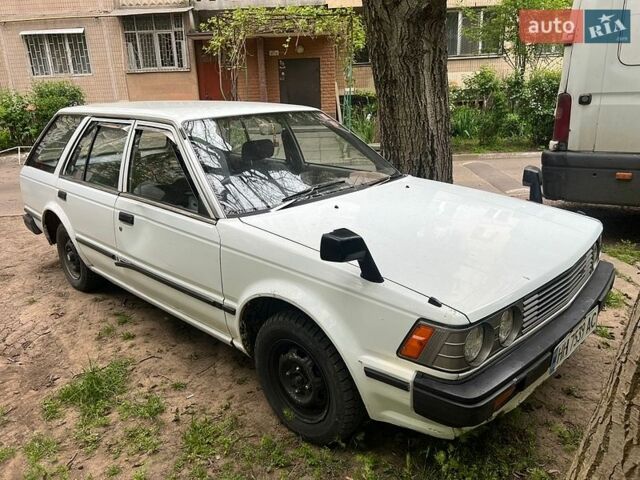 Белый Ниссан Блюберд, объемом двигателя 1.6 л и пробегом 236 тыс. км за 900 $, фото 1 на Automoto.ua