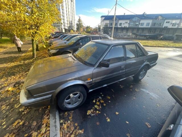 Коричневый Ниссан Блюберд, объемом двигателя 2 л и пробегом 341 тыс. км за 750 $, фото 1 на Automoto.ua