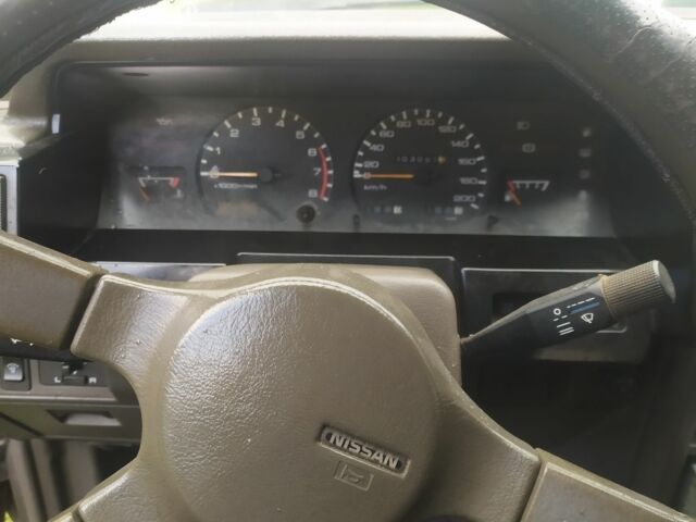 Серый Ниссан Блюберд, объемом двигателя 2 л и пробегом 500 тыс. км за 0 $, фото 1 на Automoto.ua