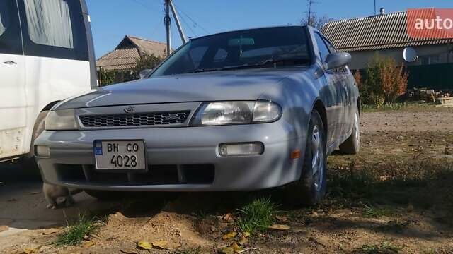 Сірий Ніссан Блюберд, об'ємом двигуна 2 л та пробігом 340 тис. км за 1650 $, фото 1 на Automoto.ua