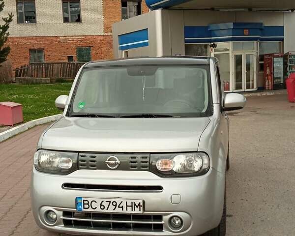Серый Ниссан Куб, объемом двигателя 1.6 л и пробегом 162 тыс. км за 5600 $, фото 1 на Automoto.ua