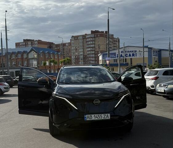 Черный Ниссан Другая, объемом двигателя 0 л и пробегом 6 тыс. км за 30000 $, фото 1 на Automoto.ua