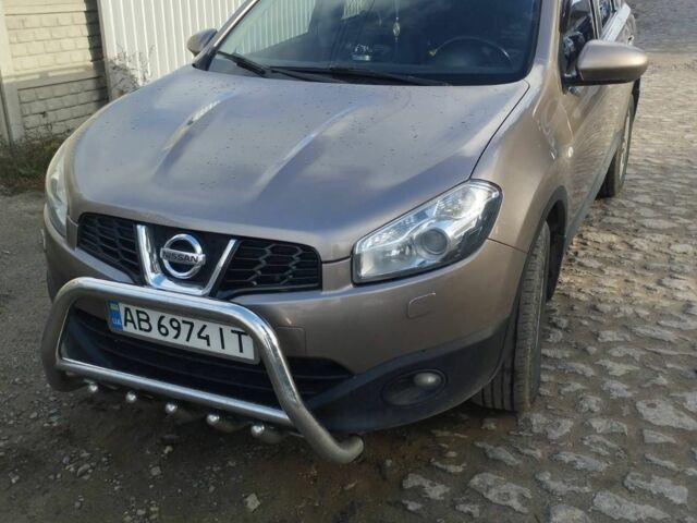 Коричневий Ніссан Інша, об'ємом двигуна 1.6 л та пробігом 400 тис. км за 10500 $, фото 1 на Automoto.ua