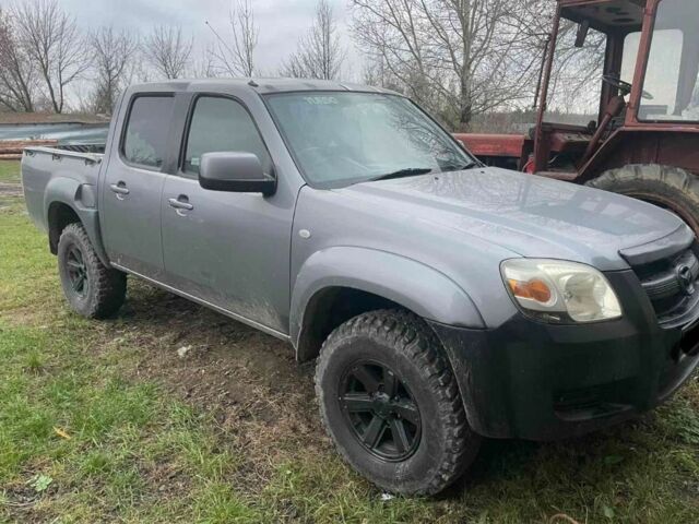 Сірий Ніссан Інша, об'ємом двигуна 0 л та пробігом 134 тис. км за 5800 $, фото 1 на Automoto.ua