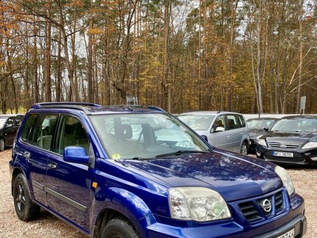 Синий Ниссан Другая, объемом двигателя 2.2 л и пробегом 301 тыс. км за 2150 $, фото 1 на Automoto.ua