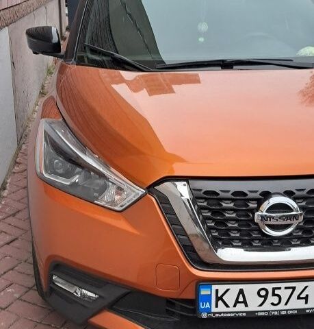Помаранчевий Ніссан Інша, об'ємом двигуна 1.6 л та пробігом 35 тис. км за 15800 $, фото 1 на Automoto.ua