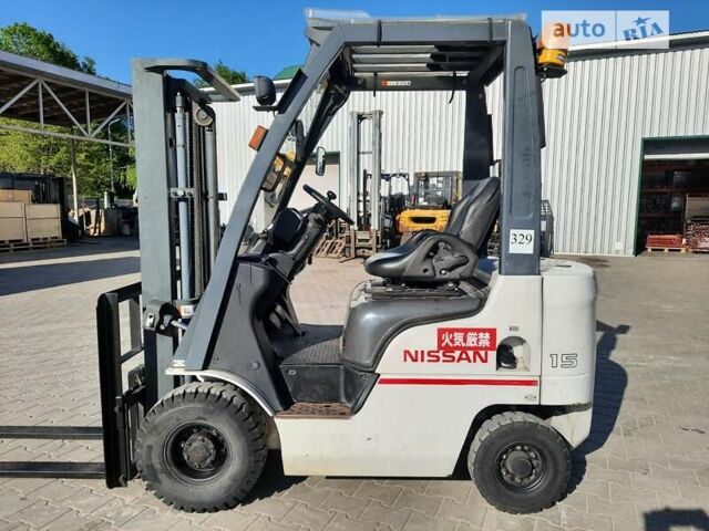 Білий Ніссан ФГ, об'ємом двигуна 2.1 л та пробігом 562 тис. км за 8200 $, фото 1 на Automoto.ua