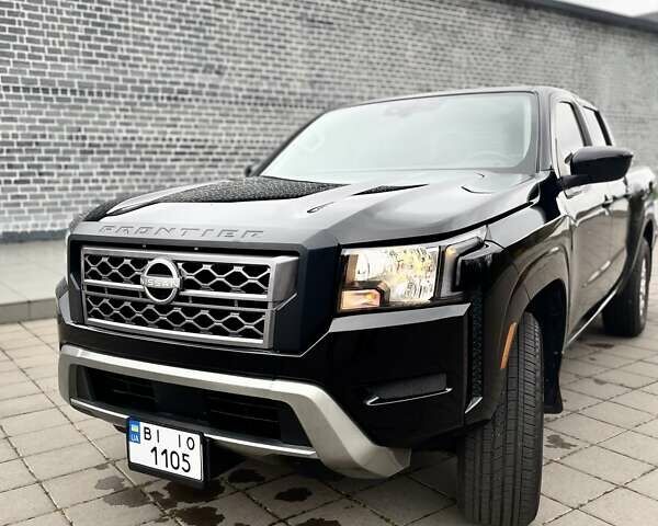 Черный Ниссан Фронтиер, объемом двигателя 3.8 л и пробегом 53 тыс. км за 26000 $, фото 1 на Automoto.ua