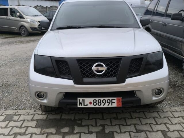 Серый Ниссан Фронтиер, объемом двигателя 4.2 л и пробегом 74 тыс. км за 12000 $, фото 1 на Automoto.ua