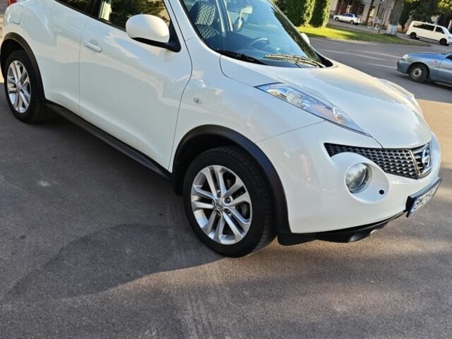 Білий Ніссан Жук, об'ємом двигуна 1.6 л та пробігом 130 тис. км за 10200 $, фото 1 на Automoto.ua