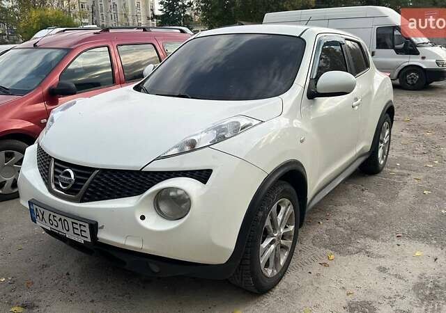 Белый Ниссан Жук, объемом двигателя 1.6 л и пробегом 143 тыс. км за 8900 $, фото 1 на Automoto.ua