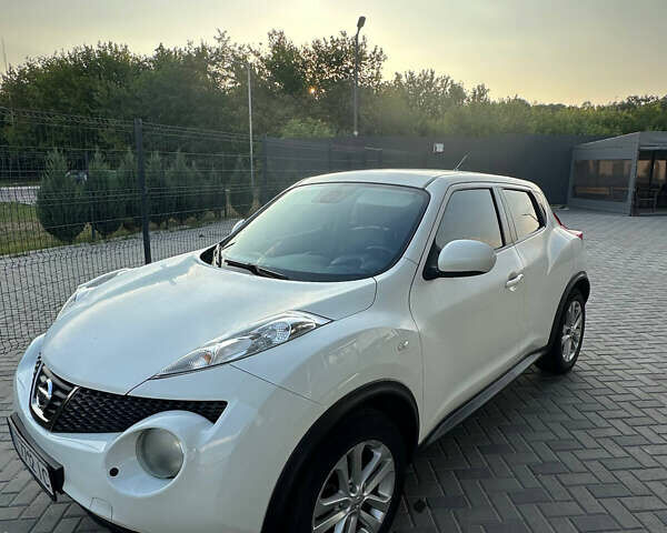 Білий Ніссан Жук, об'ємом двигуна 1.6 л та пробігом 255 тис. км за 10500 $, фото 1 на Automoto.ua