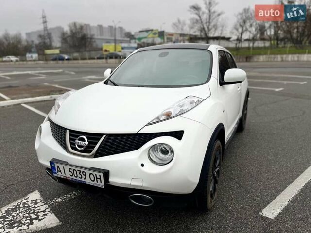 Белый Ниссан Жук, объемом двигателя 1.6 л и пробегом 165 тыс. км за 9500 $, фото 1 на Automoto.ua