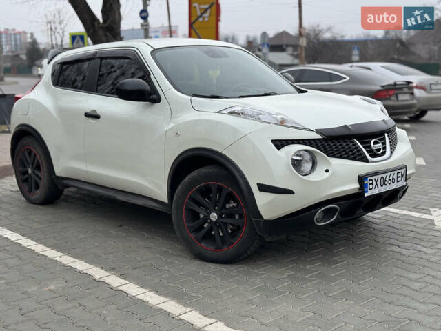 Белый Ниссан Жук, объемом двигателя 1.6 л и пробегом 163 тыс. км за 8900 $, фото 1 на Automoto.ua