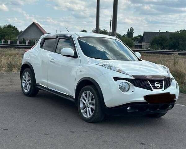 Білий Ніссан Жук, об'ємом двигуна 1.6 л та пробігом 237 тис. км за 10500 $, фото 1 на Automoto.ua