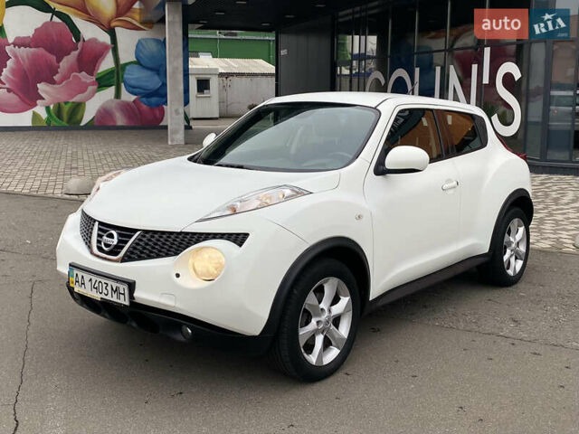 Белый Ниссан Жук, объемом двигателя 1.6 л и пробегом 85 тыс. км за 9800 $, фото 1 на Automoto.ua