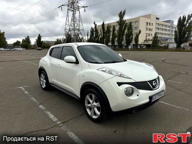 Белый Ниссан Жук, объемом двигателя 1.6 л и пробегом 134 тыс. км за 10200 $, фото 1 на Automoto.ua