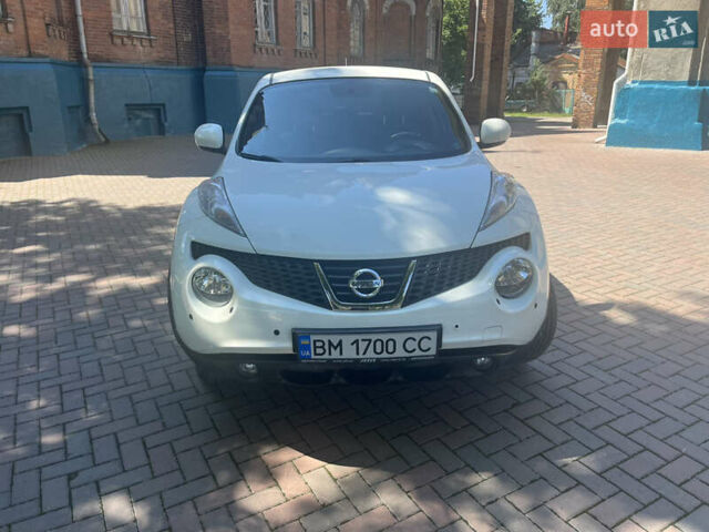 Білий Ніссан Жук, об'ємом двигуна 1.6 л та пробігом 55 тис. км за 10700 $, фото 1 на Automoto.ua