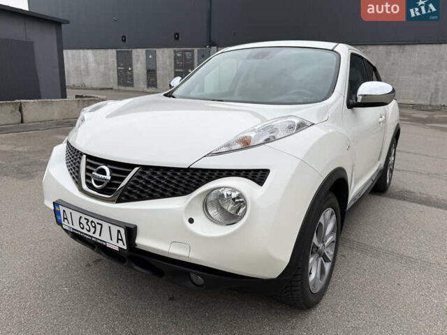 Белый Ниссан Жук, объемом двигателя 1.6 л и пробегом 64 тыс. км за 12700 $, фото 1 на Automoto.ua