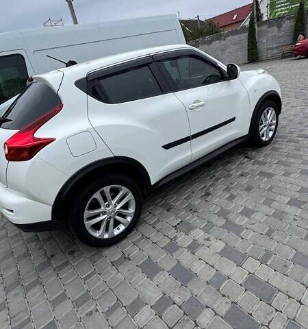 Білий Ніссан Жук, об'ємом двигуна 1.6 л та пробігом 125 тис. км за 10800 $, фото 1 на Automoto.ua