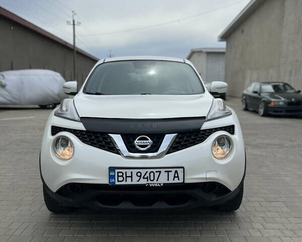 Білий Ніссан Жук, об'ємом двигуна 1.62 л та пробігом 140 тис. км за 9700 $, фото 1 на Automoto.ua