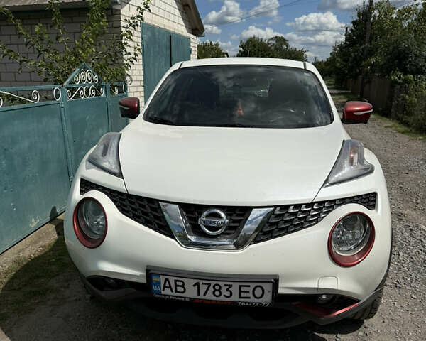 Белый Ниссан Жук, объемом двигателя 1.62 л и пробегом 156 тыс. км за 14300 $, фото 1 на Automoto.ua