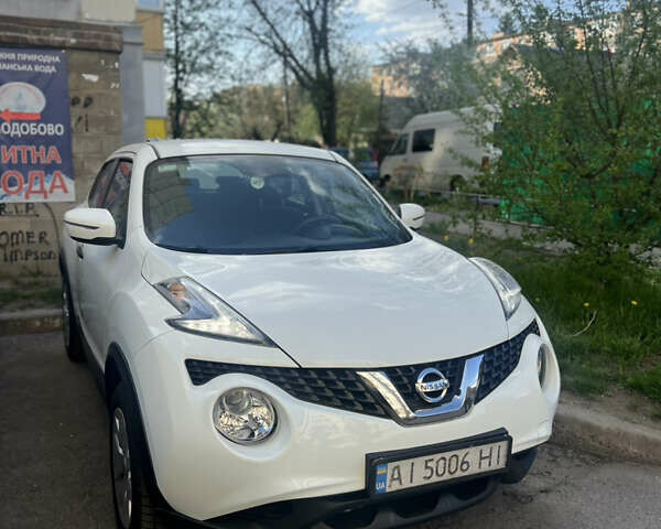 Білий Ніссан Жук, об'ємом двигуна 1.6 л та пробігом 106 тис. км за 12300 $, фото 1 на Automoto.ua