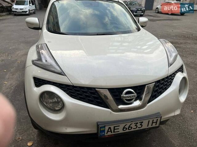 Белый Ниссан Жук, объемом двигателя 1.6 л и пробегом 61 тыс. км за 14500 $, фото 1 на Automoto.ua