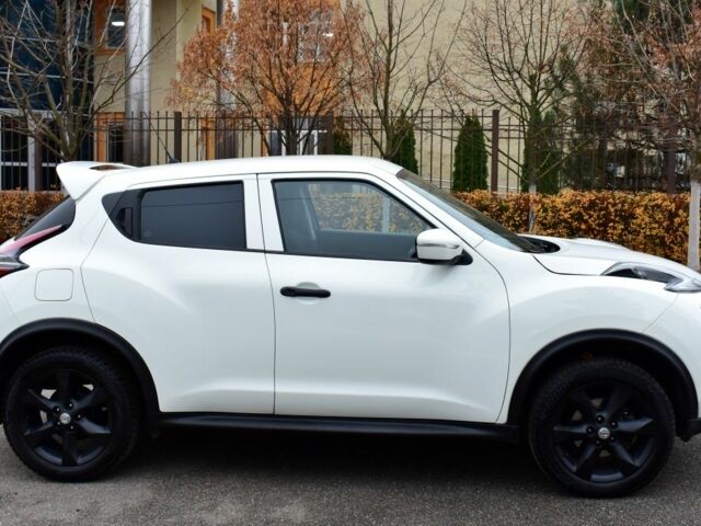 Белый Ниссан Жук, объемом двигателя 0 л и пробегом 39 тыс. км за 12100 $, фото 1 на Automoto.ua